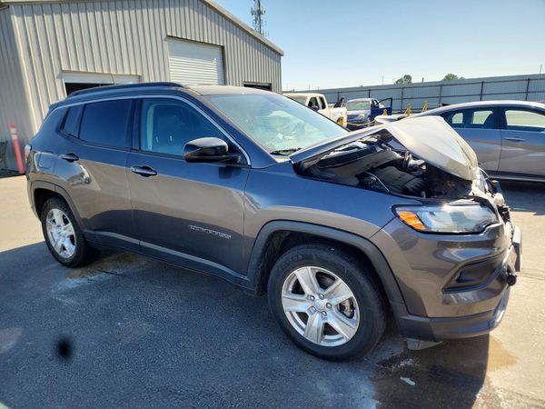 2022 JEEP COMPASS LATITUDE FWD