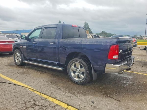 2018 RAM 1500 SLT