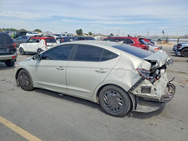 2017 HYUNDAI ELANTRA