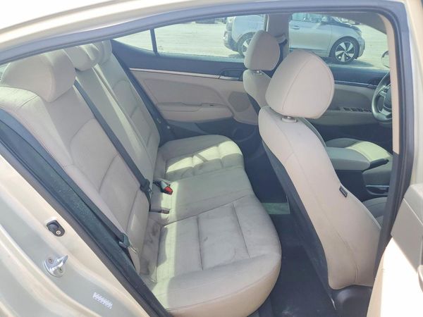 2017 HYUNDAI ELANTRA