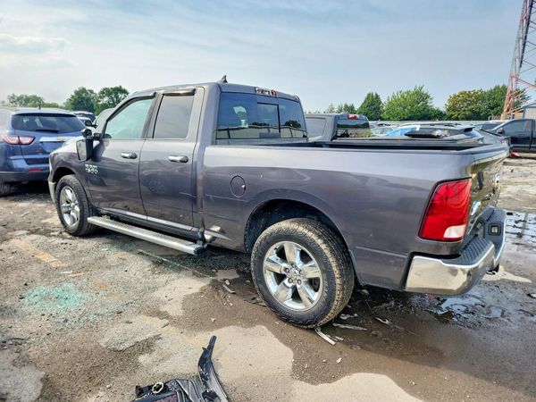 2014 RAM 1500 SLT