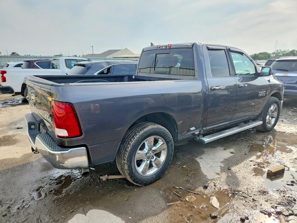 2014 RAM 1500 SLT