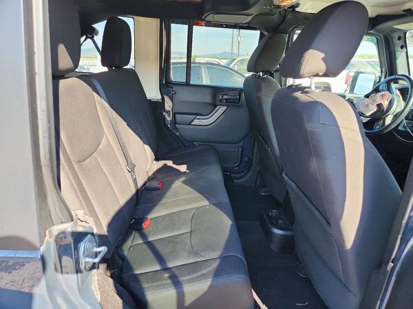 2017 JEEP WRANGLER UNLIMITED SPORT 4X4