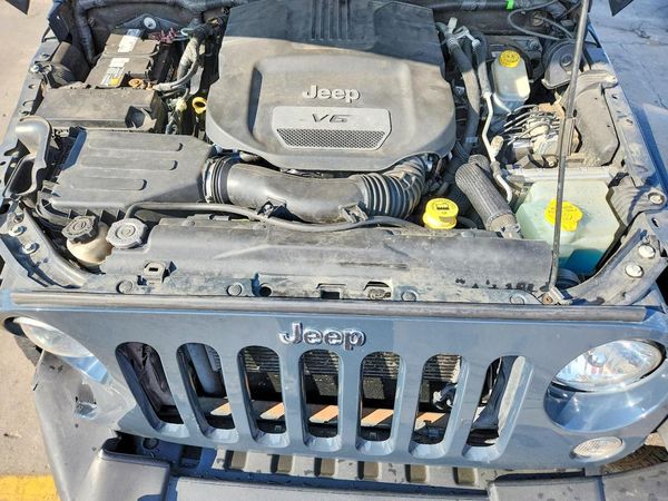 2017 JEEP WRANGLER UNLIMITED SPORT 4X4