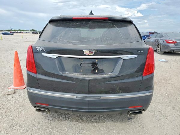 2018 CADILLAC XT5 Luxury — DIRR