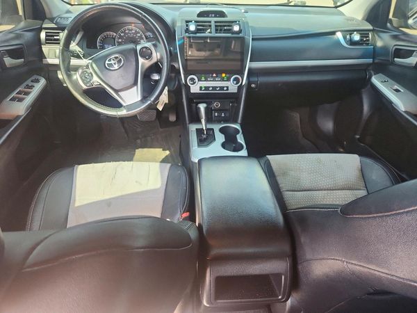 2014 TOYOTA CAMRY