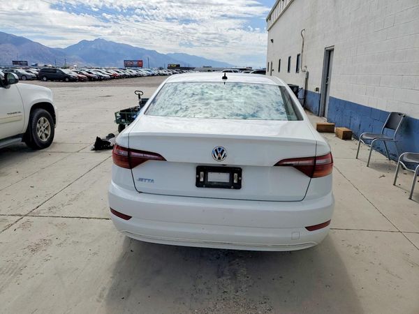 2019 VOLKSWAGEN JETTA
