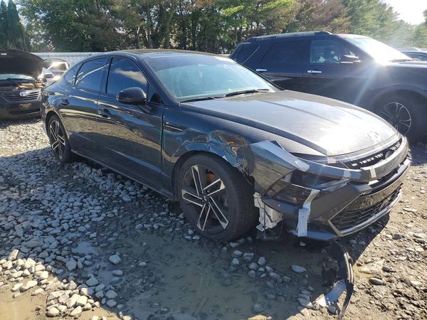 2025 HYUNDAI SONATA
