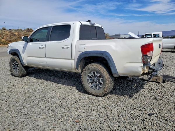 2016 TOYOTA TACOMA