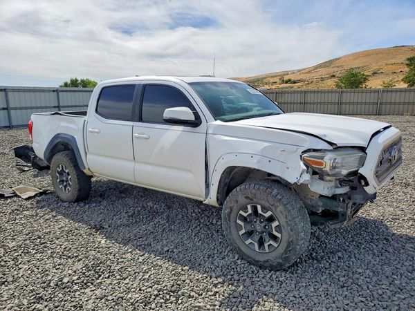 2016 TOYOTA TACOMA