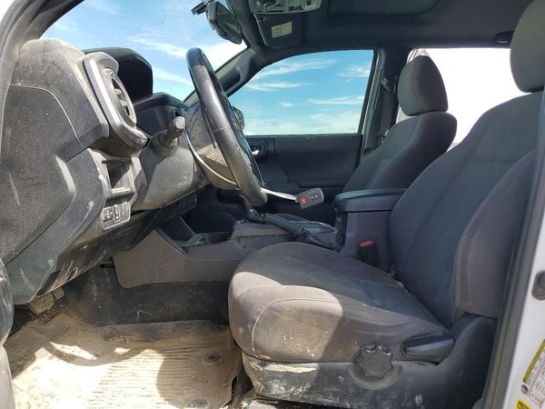 2016 TOYOTA TACOMA