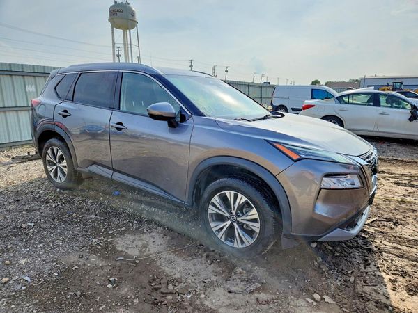 2021 NISSAN ROGUE SV — Passenger 3/4