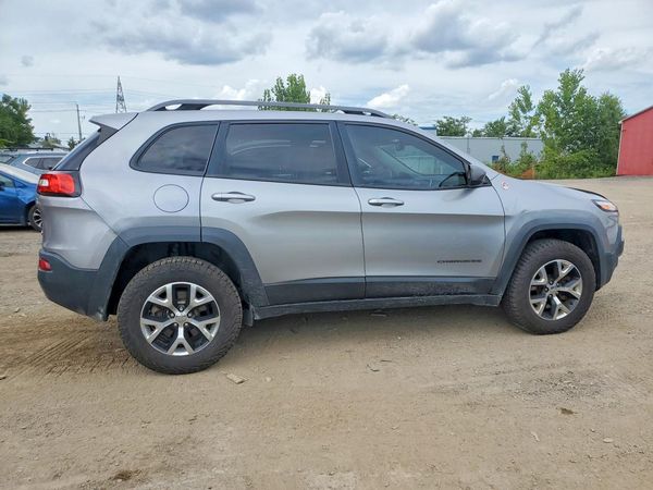 2016 JEEP CHEROKEE TRAILHAWK 4X4
