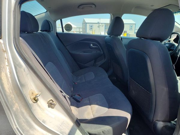 2017 KIA RIO LX