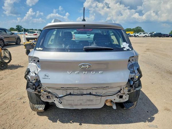 2023 HYUNDAI VENUE SEL, Limited