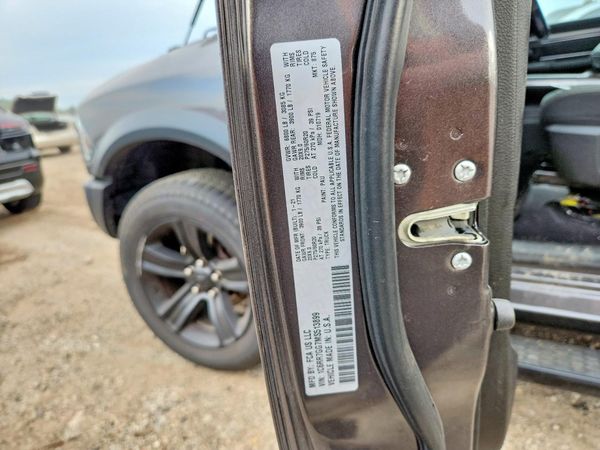 2021 RAM 1500 CLASSIC SLT