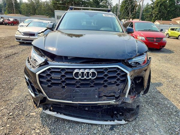 2022 AUDI Q5 S Line quattro Premium