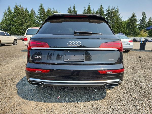 2022 AUDI Q5 S Line quattro Premium