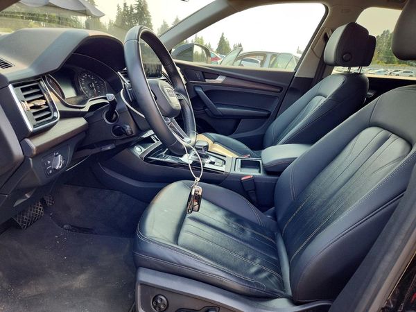 2022 AUDI Q5 S Line quattro Premium