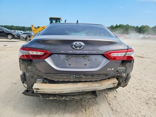 2020 TOYOTA CAMRY