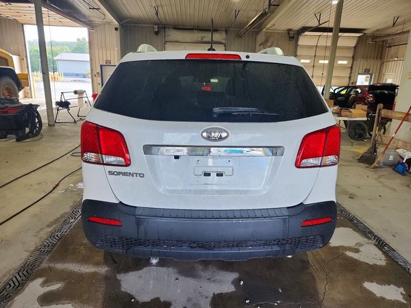 2013 KIA SORENTO