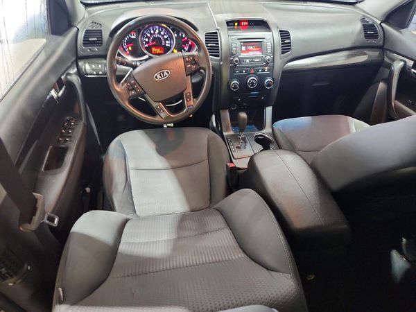 2013 KIA SORENTO
