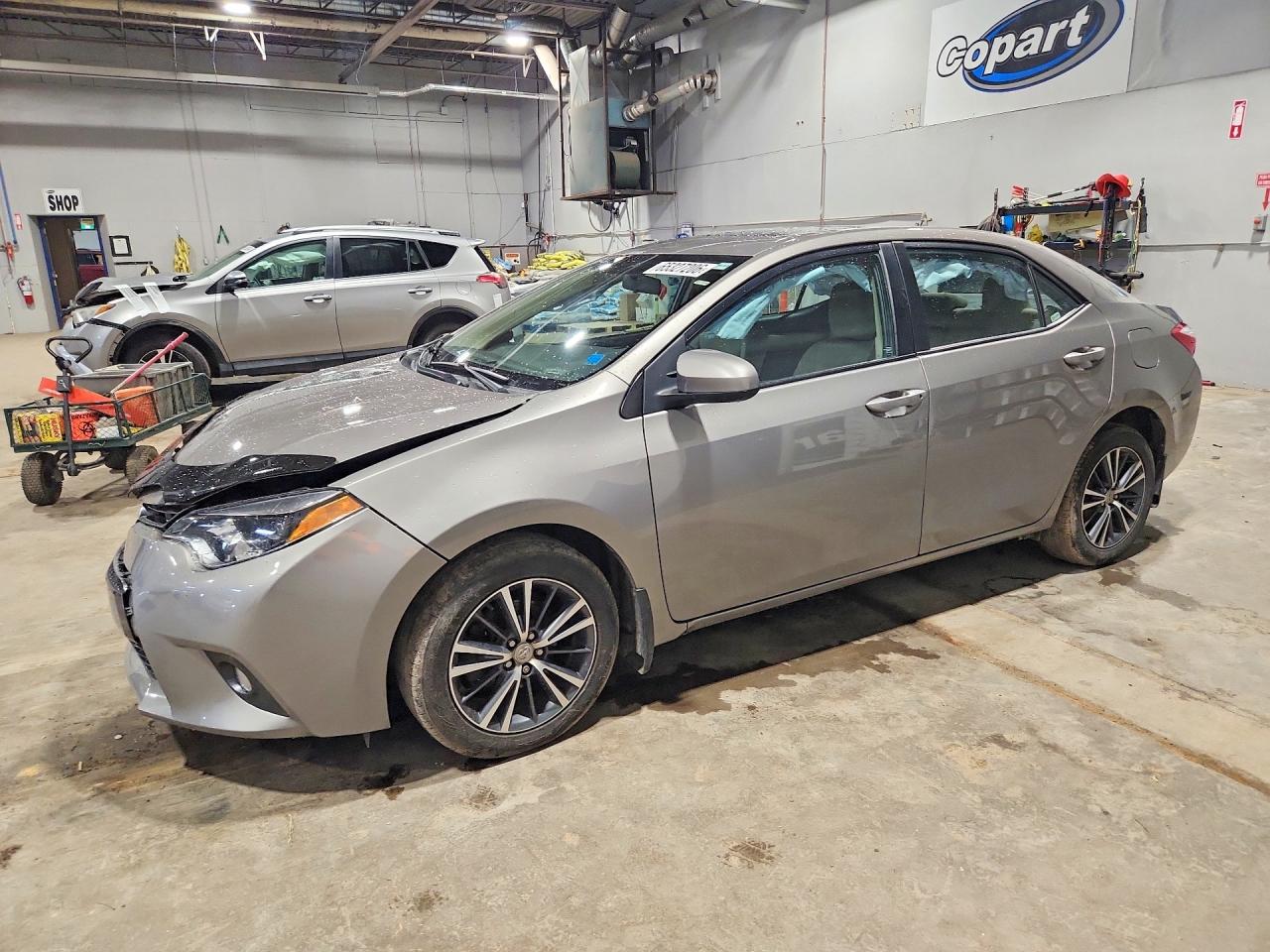 2016 TOYOTA COROLLA
