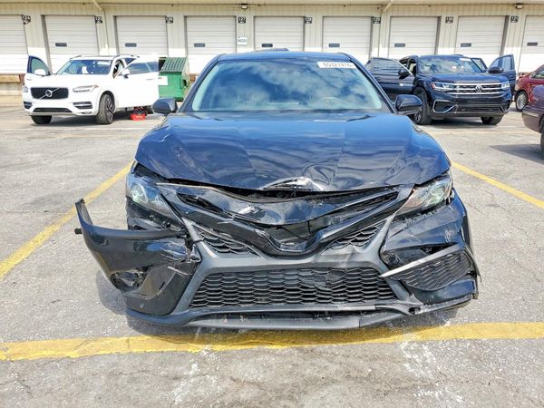 2021 TOYOTA CAMRY