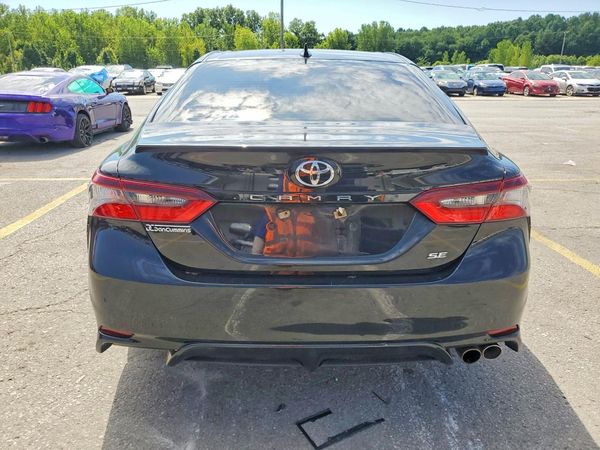 2021 TOYOTA CAMRY
