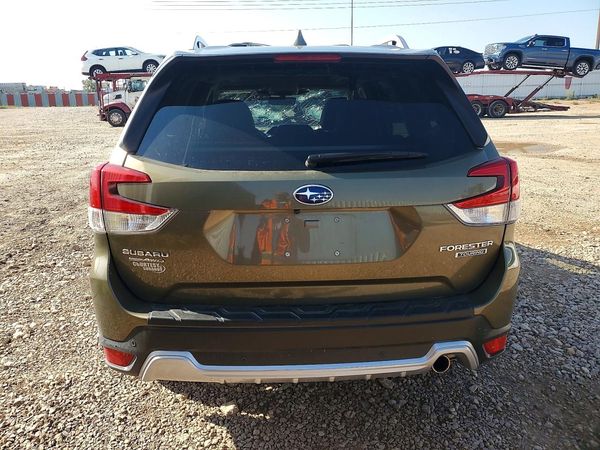 2022 SUBARU FORESTER Touring
