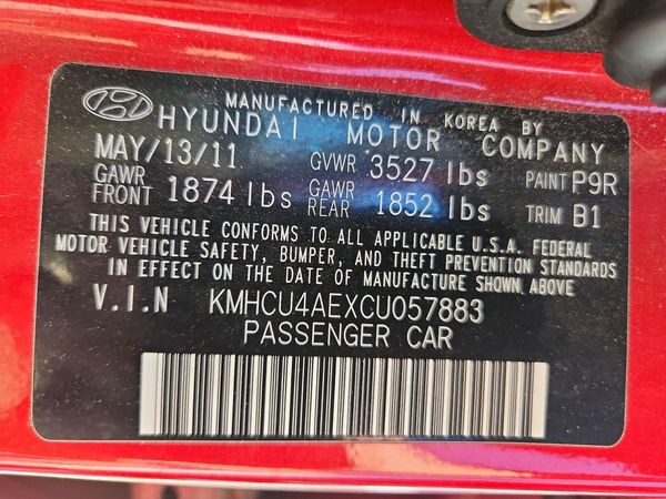 2012 HYUNDAI ACCENT GLS (Middle grade)