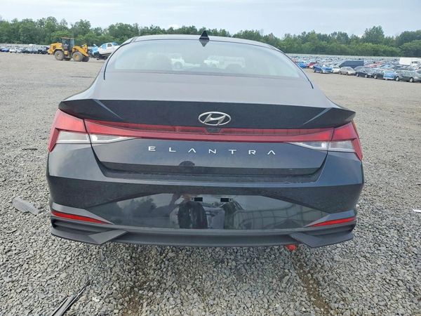 2022 HYUNDAI ELANTRA