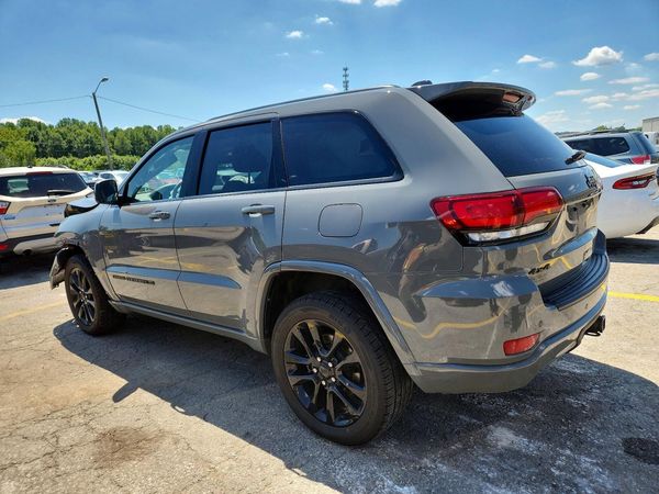2022 JEEP GRAND CHEROKEE