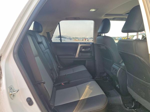 2023 TOYOTA 4RUNNER