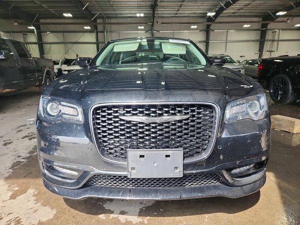 2022 CHRYSLER 300 Touring L