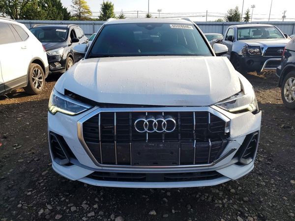 2021 AUDI Q3