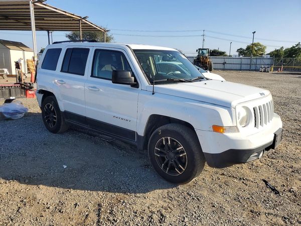 2016 JEEP PATRIOT SPORT FWD