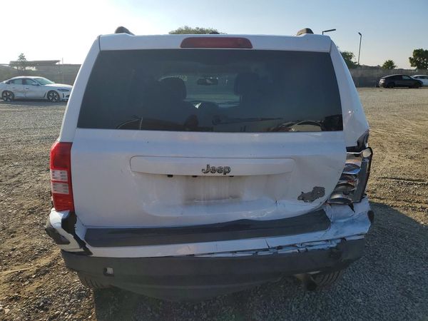 2016 JEEP PATRIOT SPORT FWD