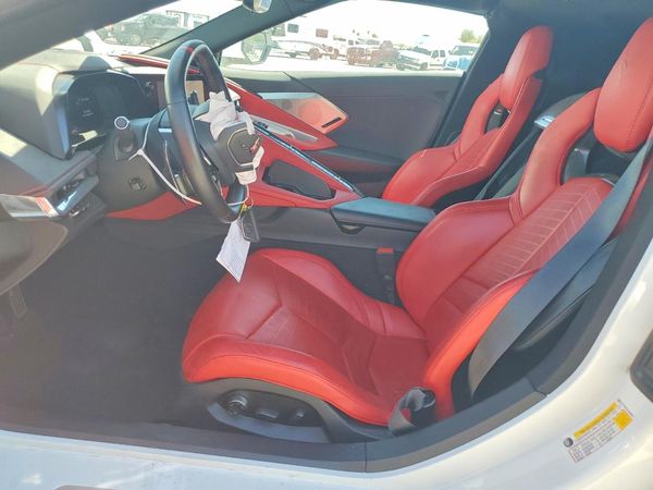 2020 CHEVROLET CORVETTE Preferred 2LT — DENT