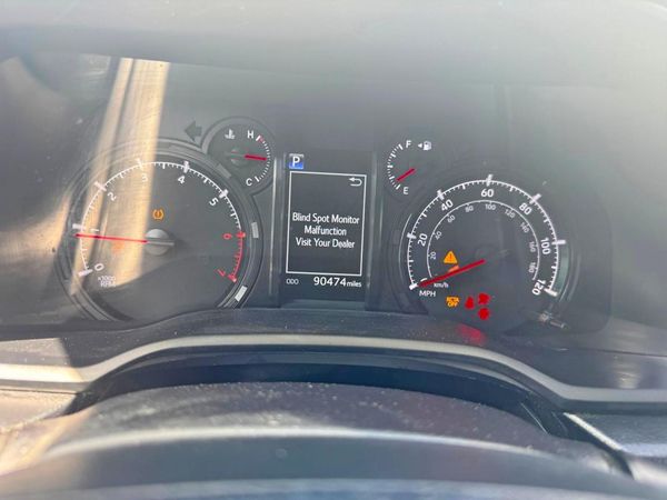 2023 TOYOTA 4RUNNER SR5