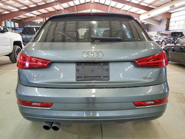 2017 AUDI Q3 quattro Premium