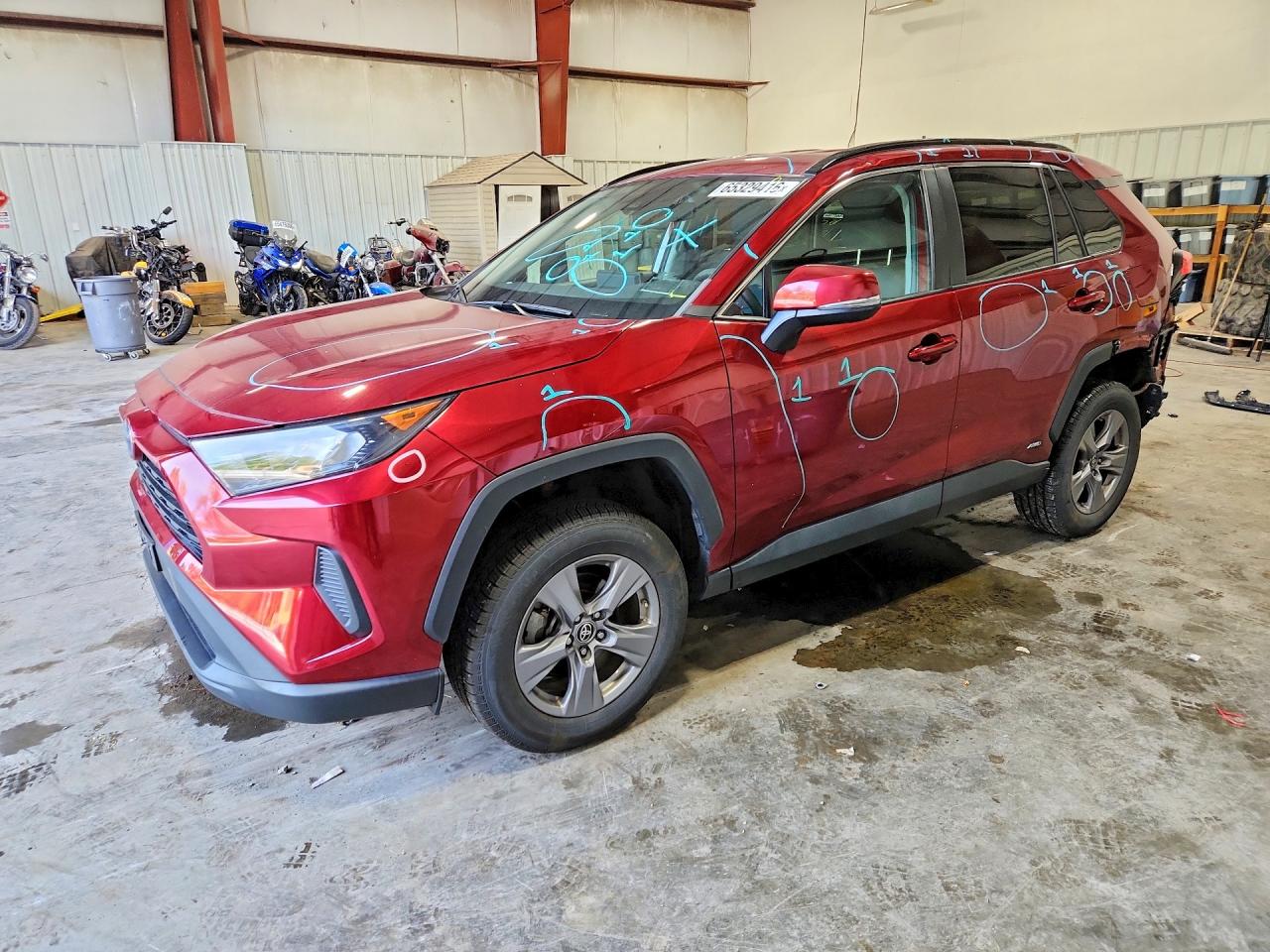2022 TOYOTA RAV4 LE
