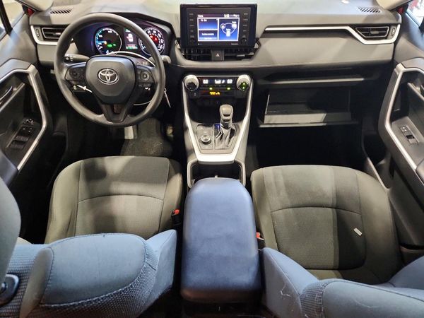 2022 TOYOTA RAV4 LE