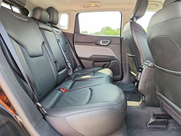 2022 JEEP COMPASS