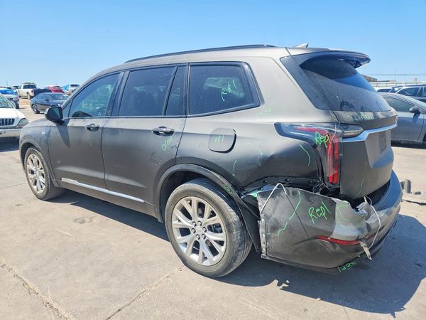 2020 CADILLAC XT6