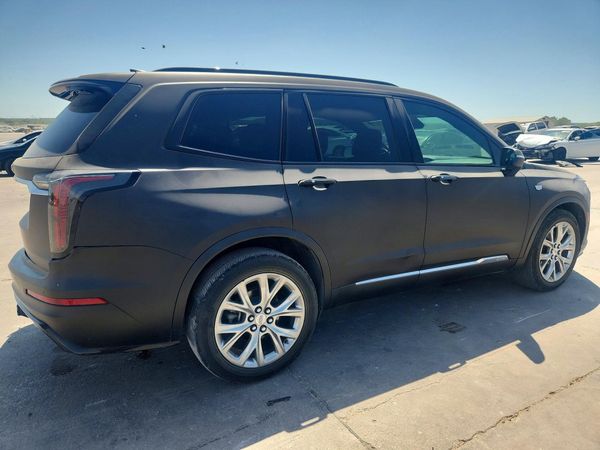 2020 CADILLAC XT6