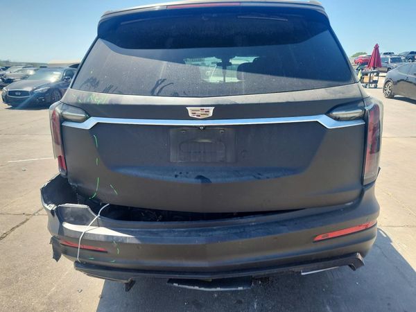 2020 CADILLAC XT6