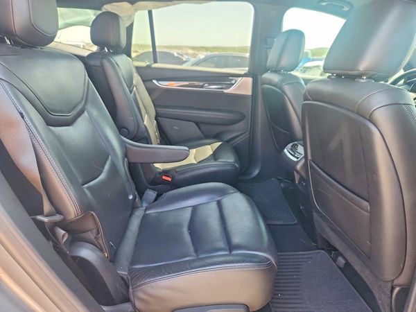 2020 CADILLAC XT6