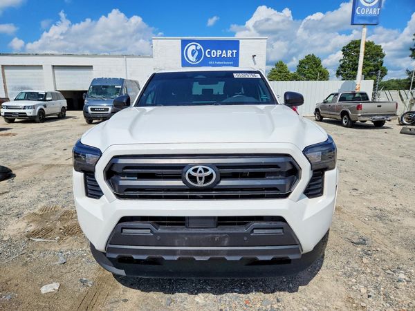 2024 TOYOTA TACOMA