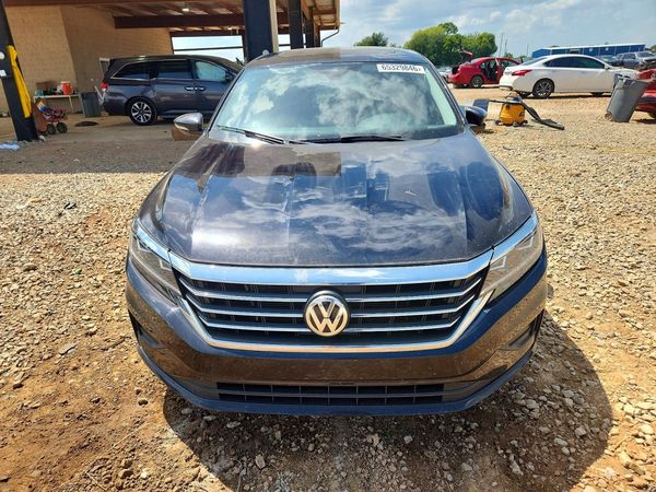 2021 VOLKSWAGEN PASSAT SE